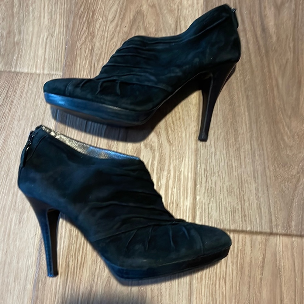 Banana Republic black suede heels. Size 7.5